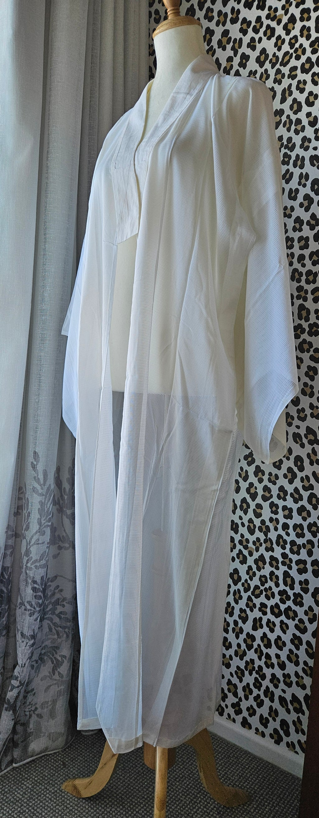 White striped under kimono