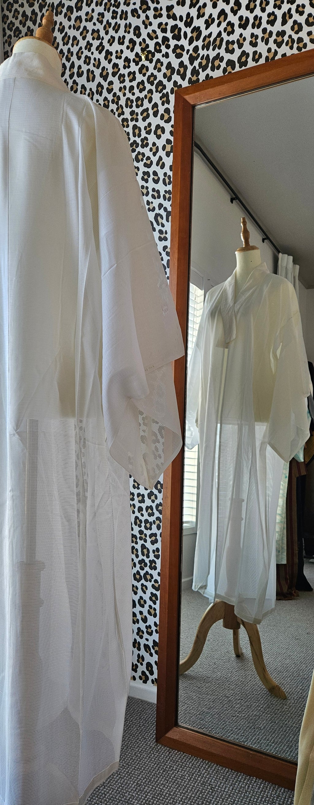 White striped under kimono