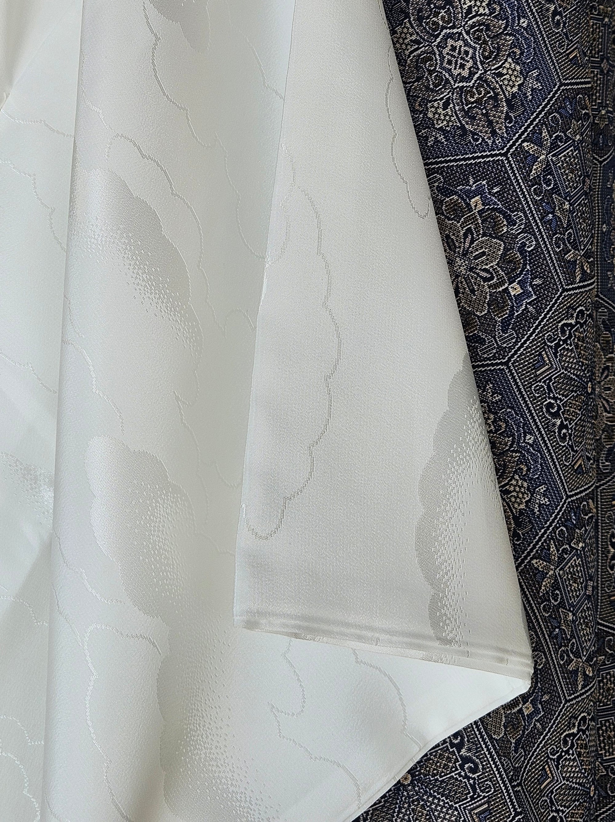 Under kimono -Cloudy Sky