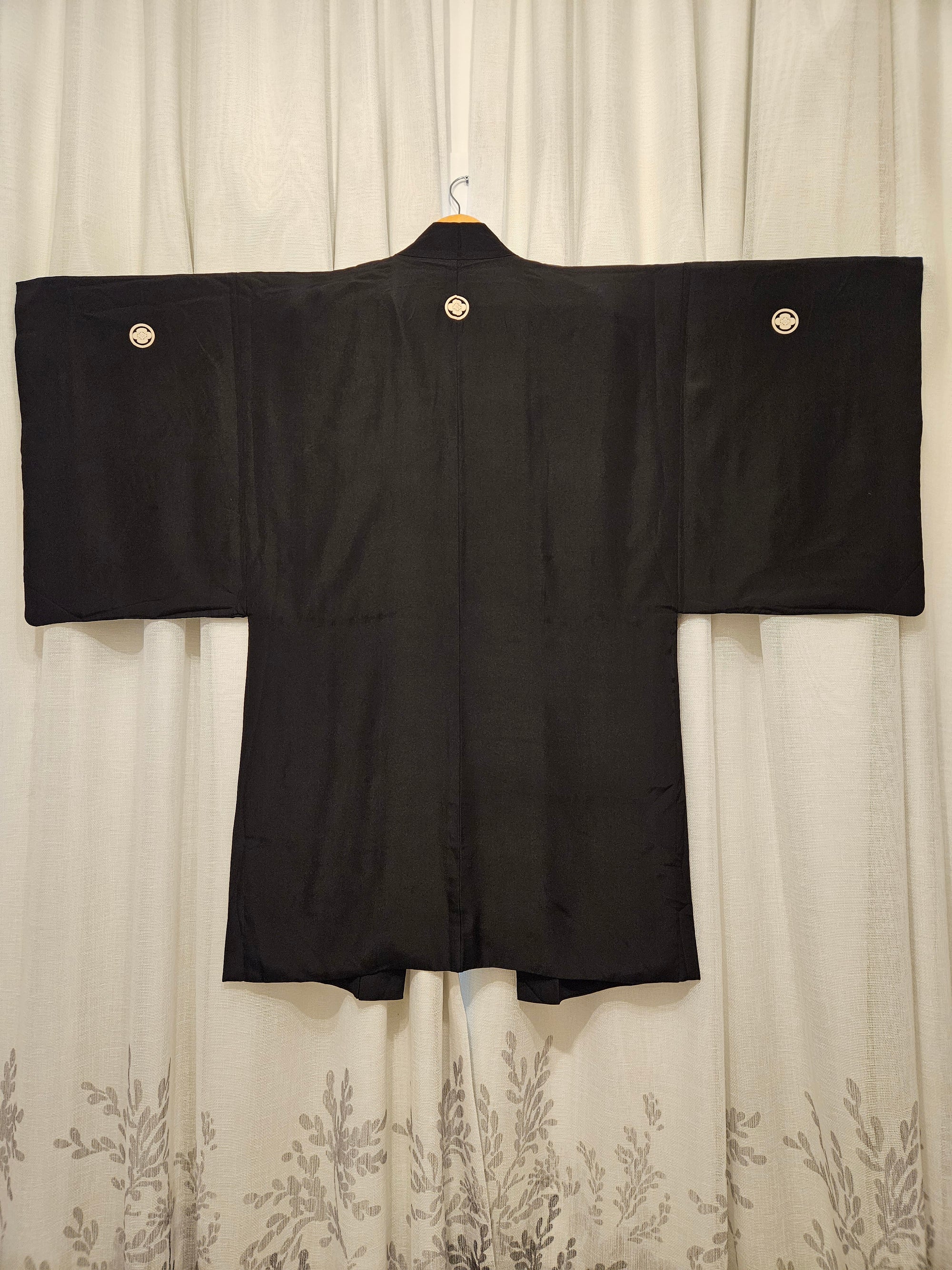 Black Silk with Scenic Mt. Fuji Lining - Men's Haori Jacket